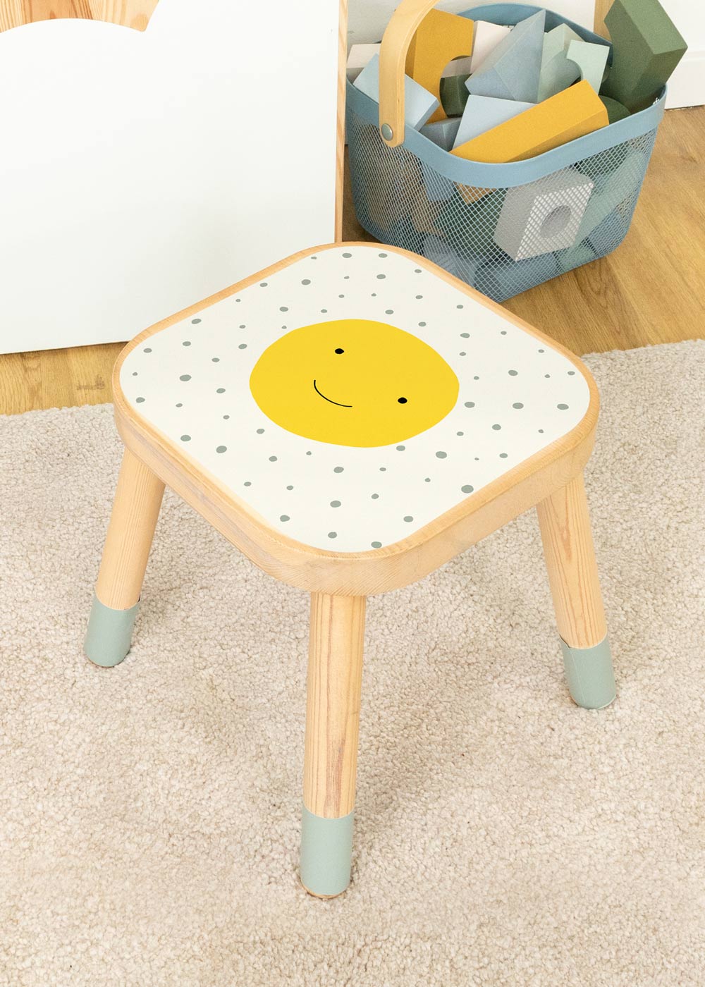 klebefolie ikea flisat kinderhocker glyklig smiley 00