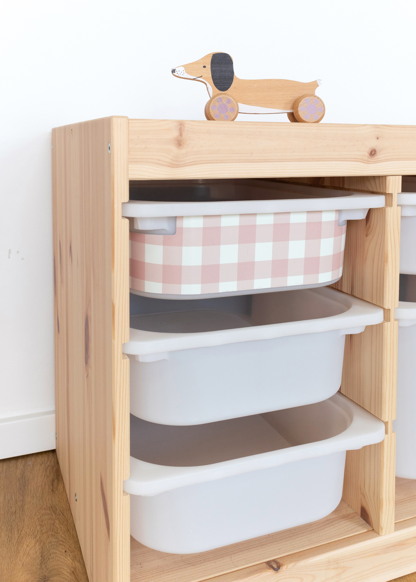 Farbenfrohe Karomuster Klebefolie für IKEA TROFAST Boxen Modernes Karomuster für IKEA TROFAST Boxen