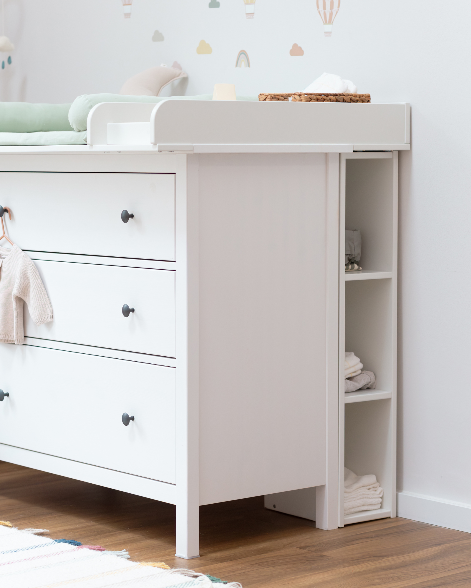 Regal für IKEA HEMNES als Wickelkommode in weiß