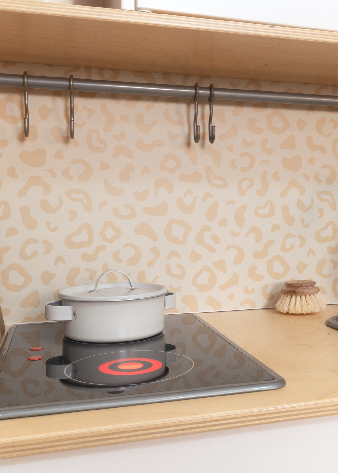 Wiederablösbare Küchenfolie für kreative Gestaltung für dein Keranfeld Selbstklebende und ablösbare Folie, die sich vielseitig verwenden lässt.