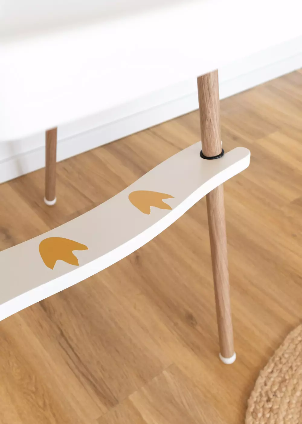 AMami Fußstütze Für IKEA Antilop Hochstuhl – Aus Massivholz Kiefer, Höhenverstellbar, Wasserabweisend