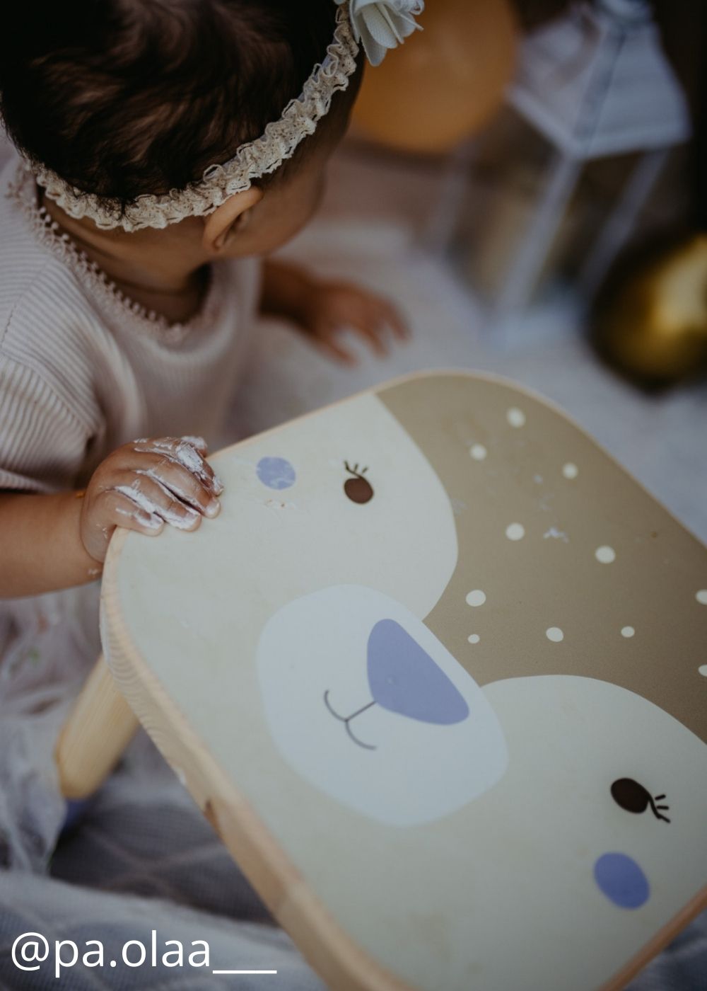 Laufen lernen mit dem IKEA FLISAT Kinderhocker mit Reh-Motiv Laufen lernen mit dem IKEA FLISAT Kinderhocker