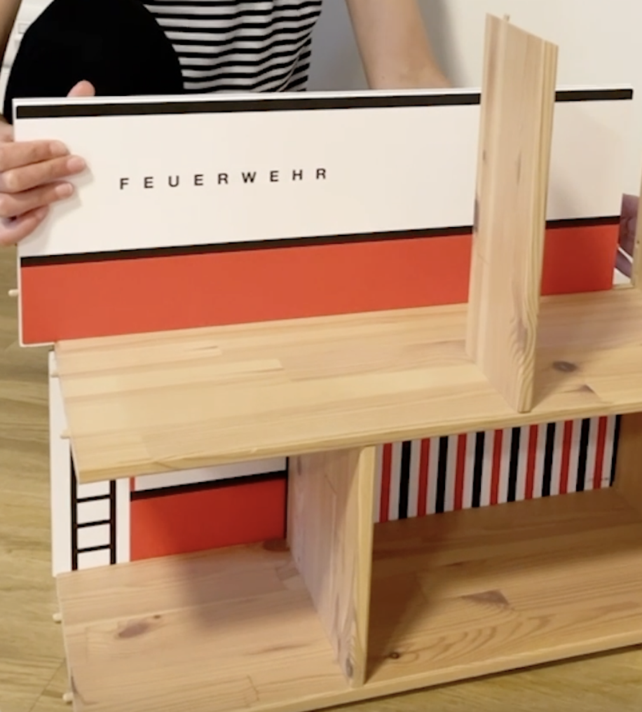 Puppenhauswände einschieben