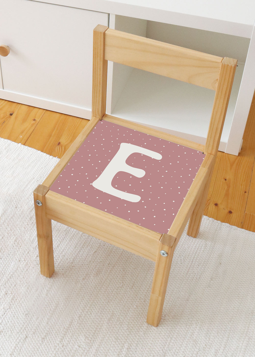 klebefolie ikea laett kinderstuhl alfabet rosenholz 1