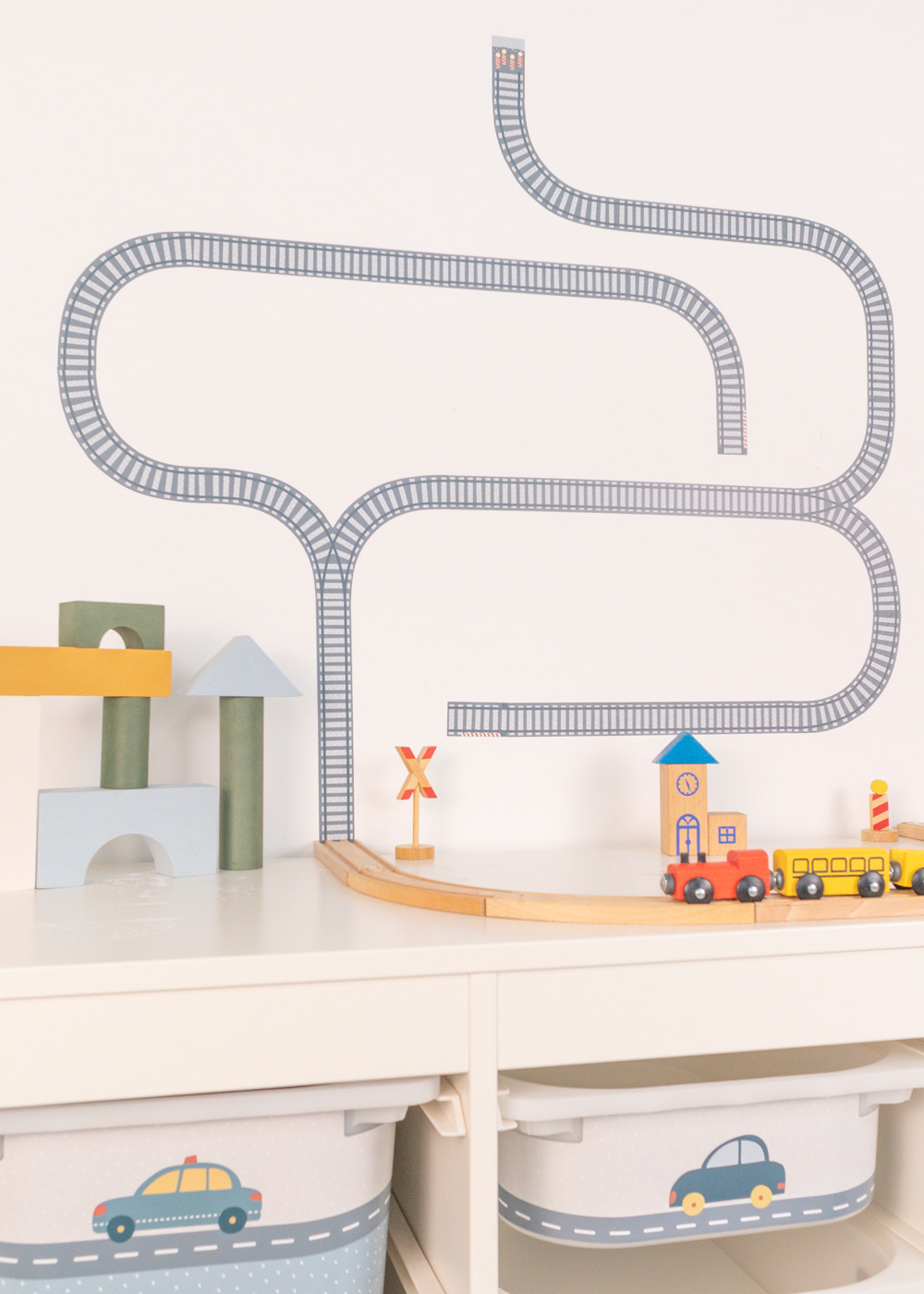 Klebefolie Kinderzimmer DIY für Ikea Spieltisch Klebefolie Kinderzimmer DIY für Ikea Spieltisch