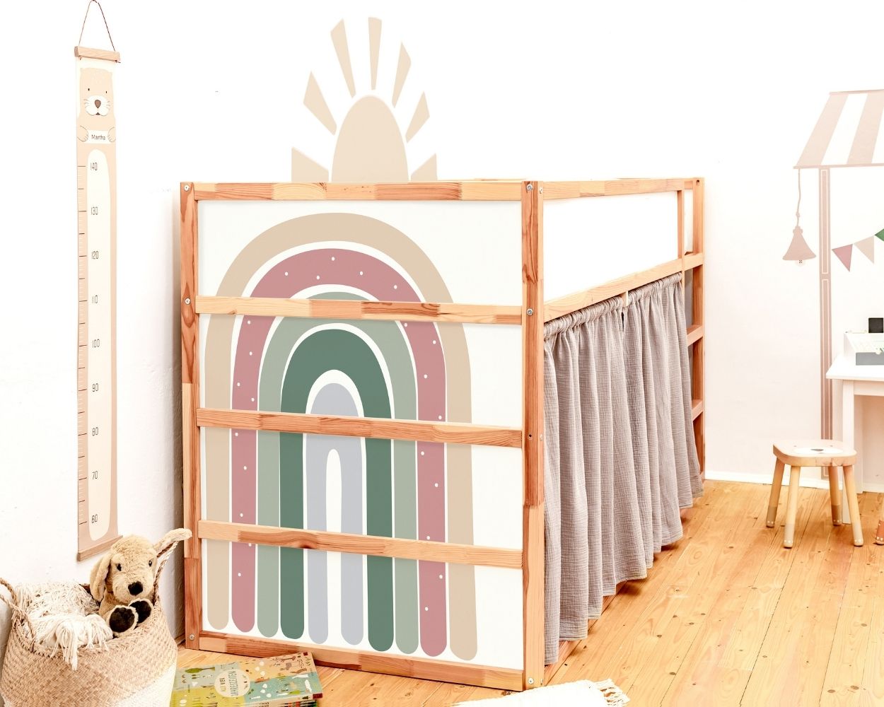 Klebefolie für IKEA KURA Hochbett mit Regenbogenmotiv Klebefolie für IKEA KURA Hochbett mit Regenbogenmotiv