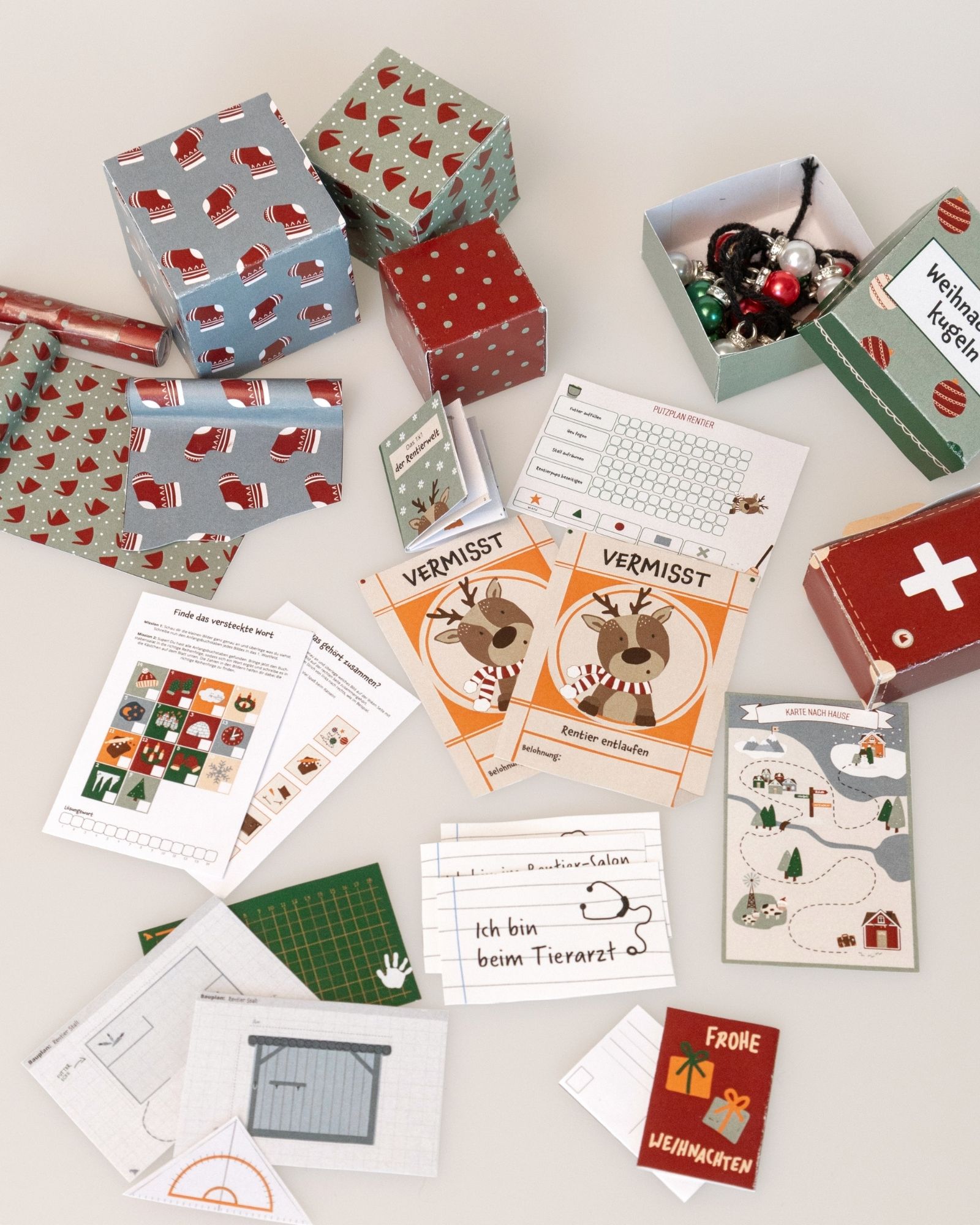 Weihnachtsgeschenke, Geschenkboxen, Spielekarten, Rundbox, Weihnachtsdeko