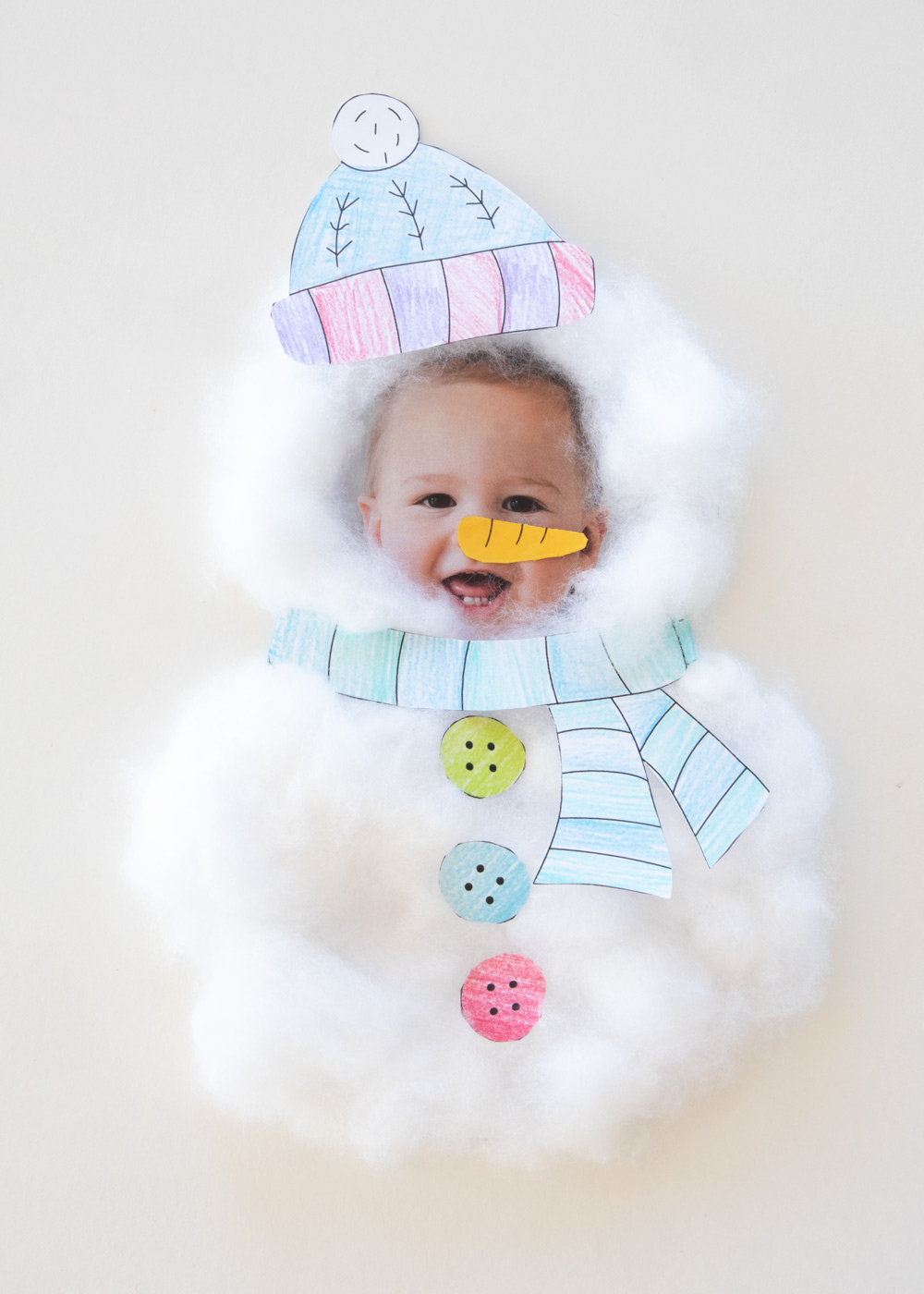 Watte Schneemann mit Kinderfoto Watte Schneemann mit Kinderfoto