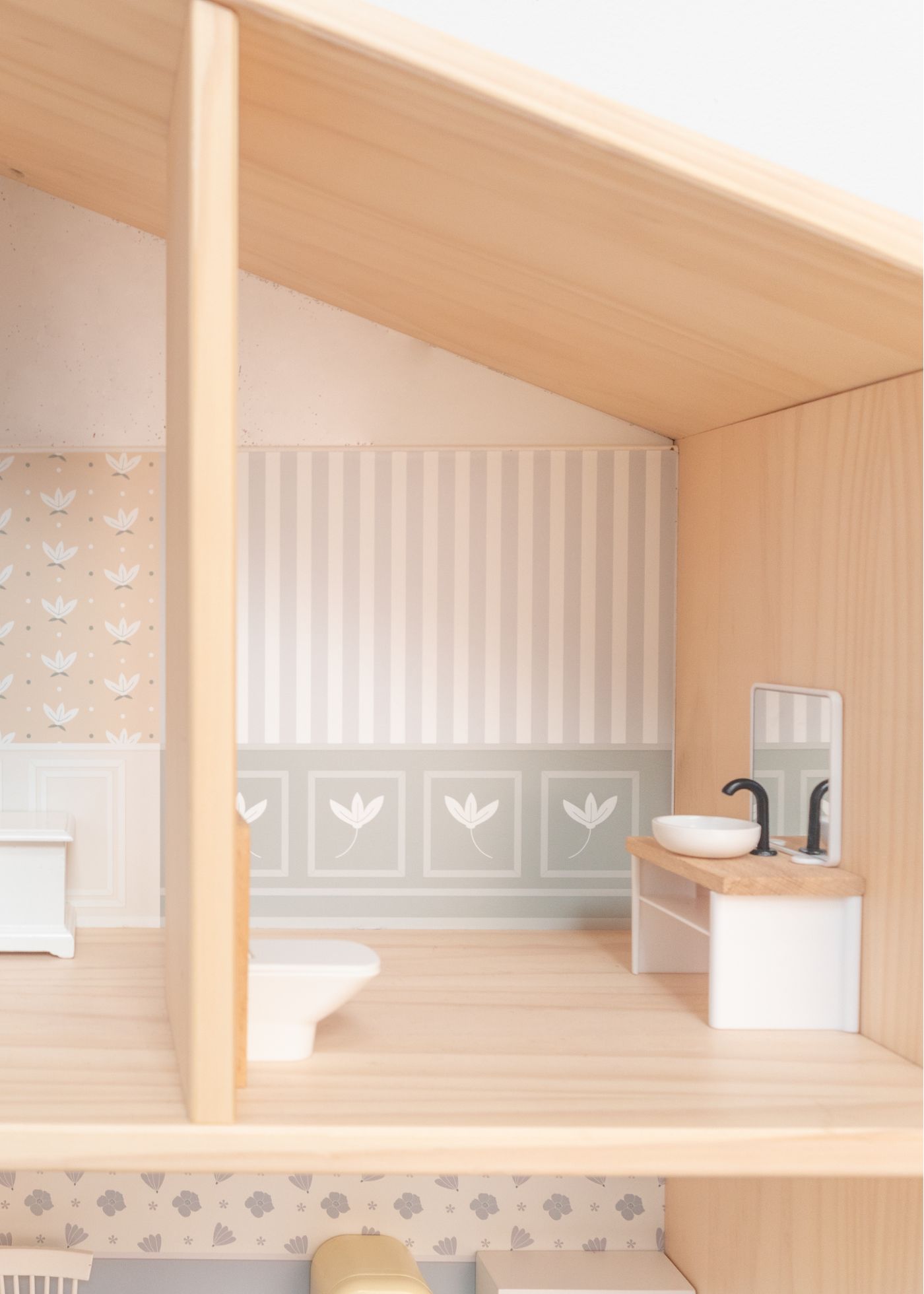 klebefolie ikea flisat puppenhaus tapete lille stuba nordischblau 3