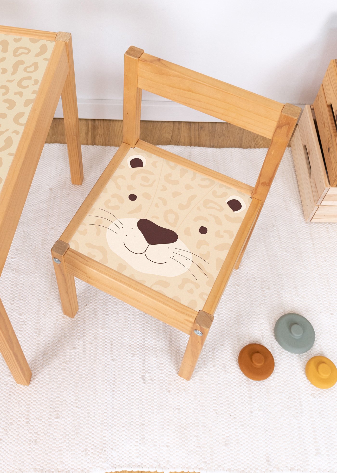 klebefolie ikea laett kinderstuhl tierig leo 3