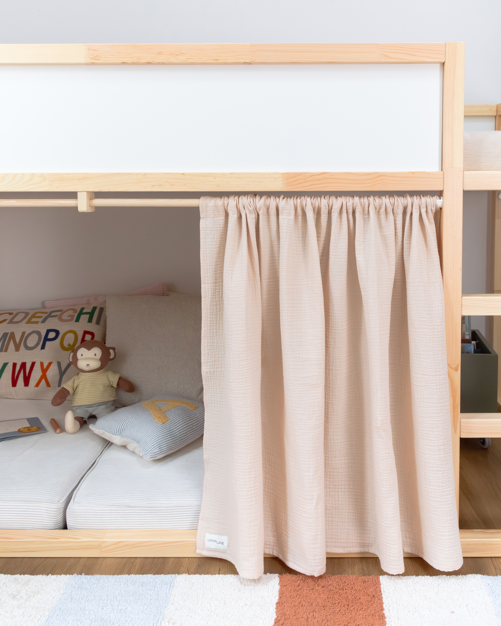 gardine ikea kura bett lille hule creme eins 4