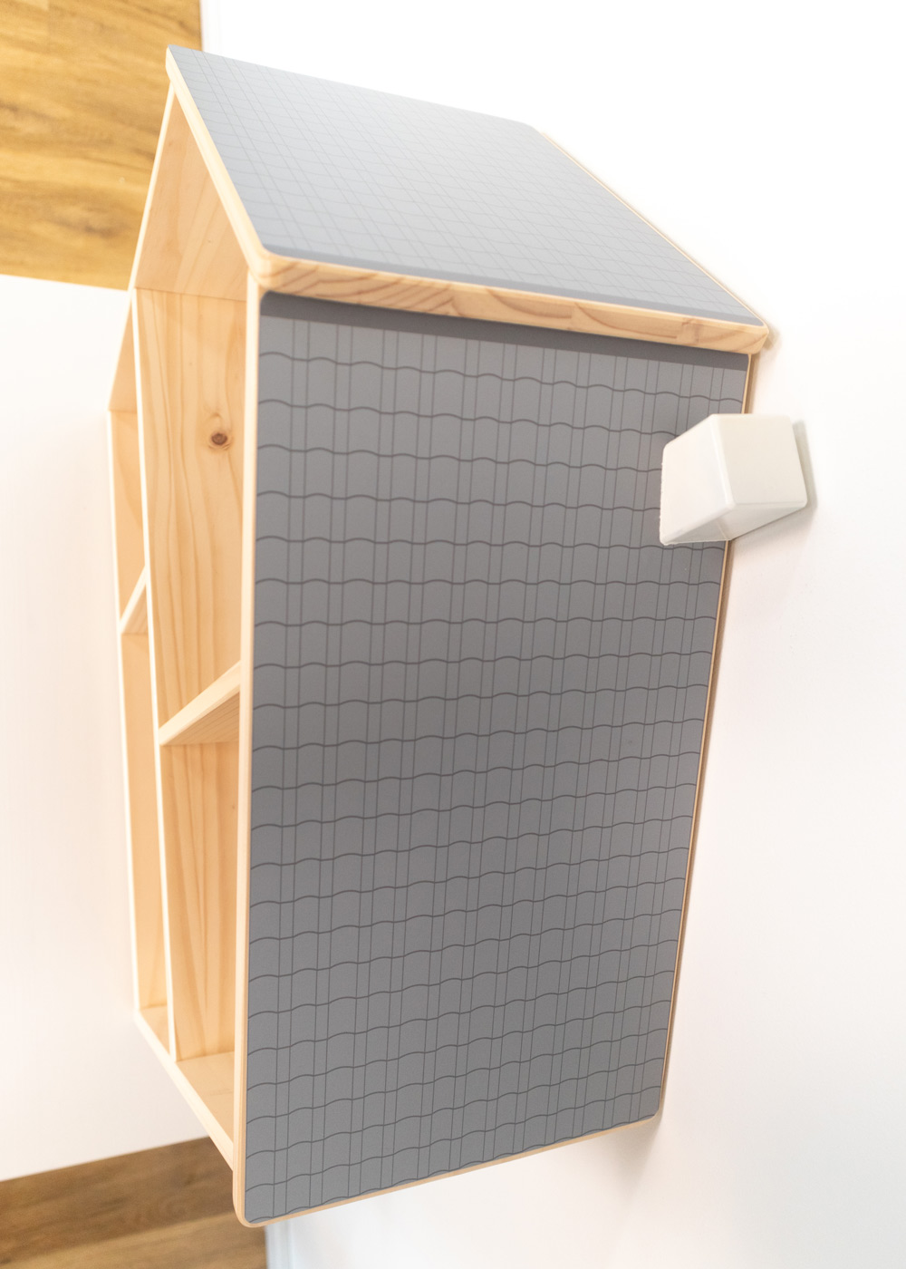 klebefolie ikea flisat puppenhaus dach grau 5 klebefolie ikea flisat puppenhaus dach grau 5