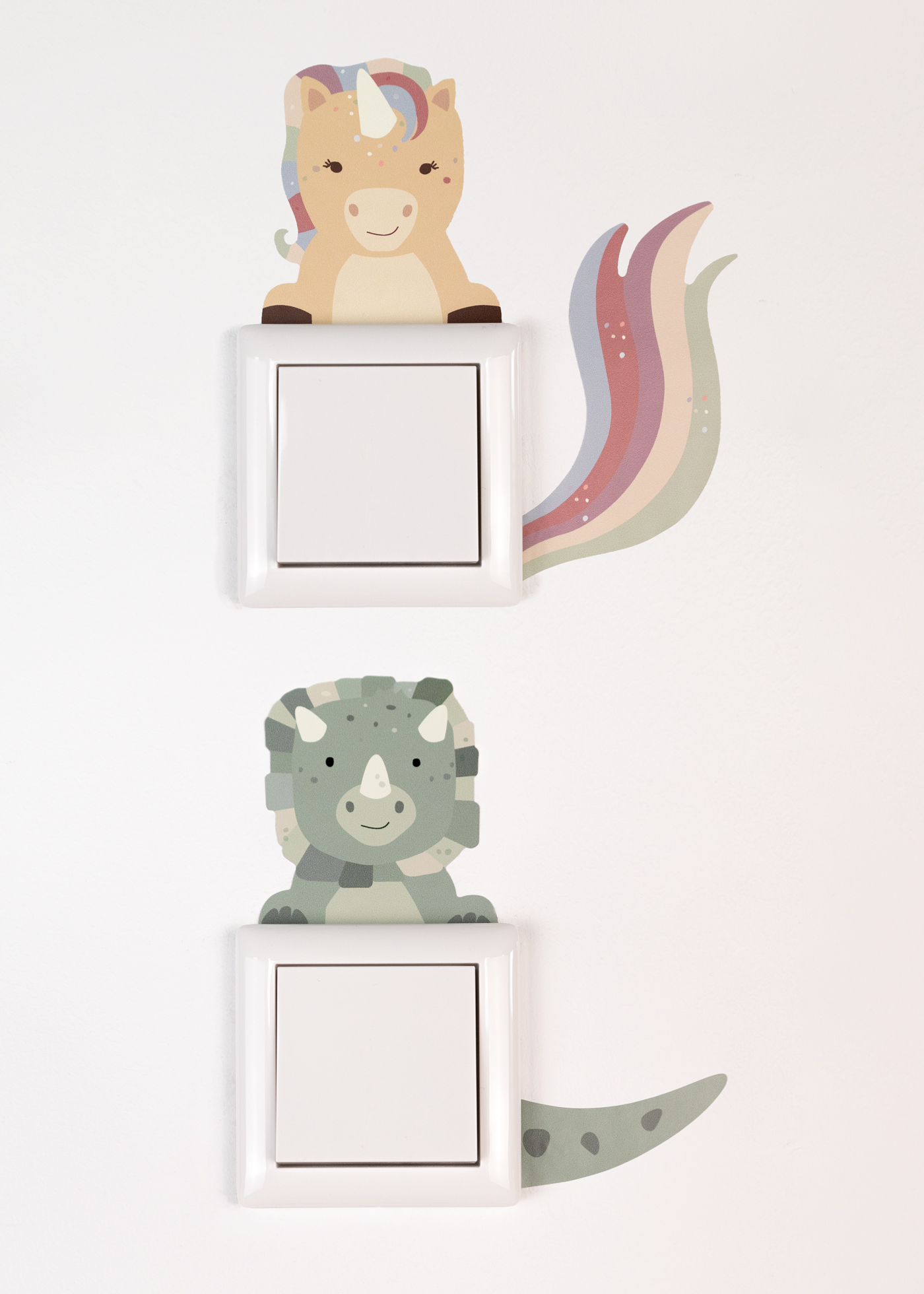 Lichtschalter Sticker mit Tiermotiv Einhorn und DIno
