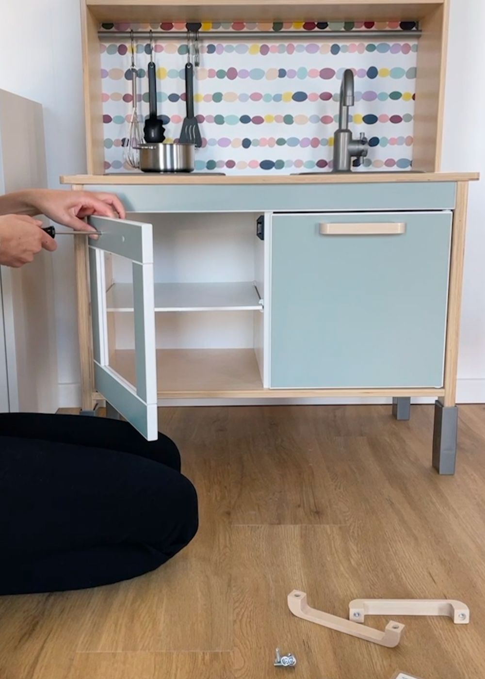 Kinderkueche Griffe befestigen Kinderkueche Griffe befestigen