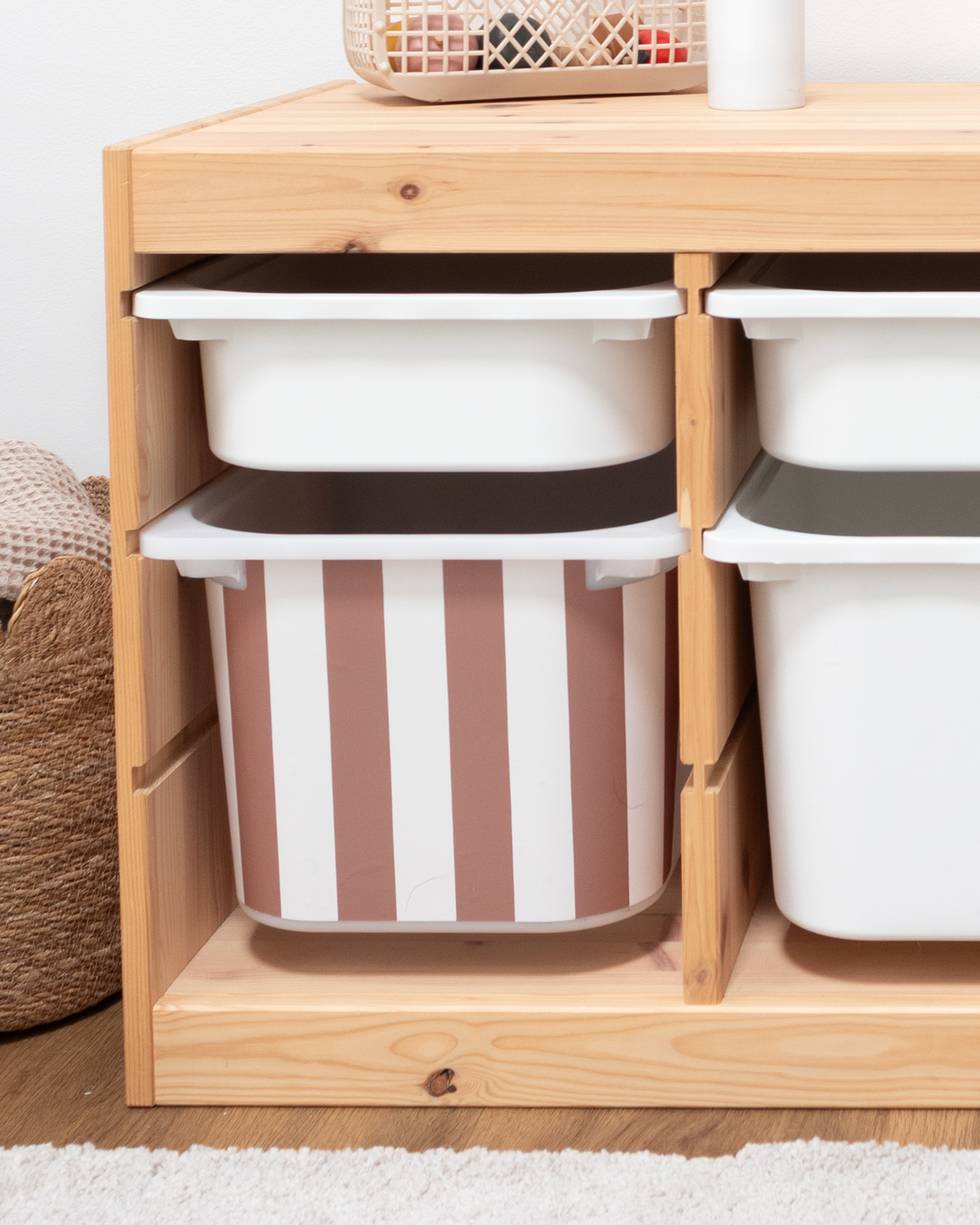 klebefolie ikea trofast box mittel kopfseite vichy streifig kakao 2