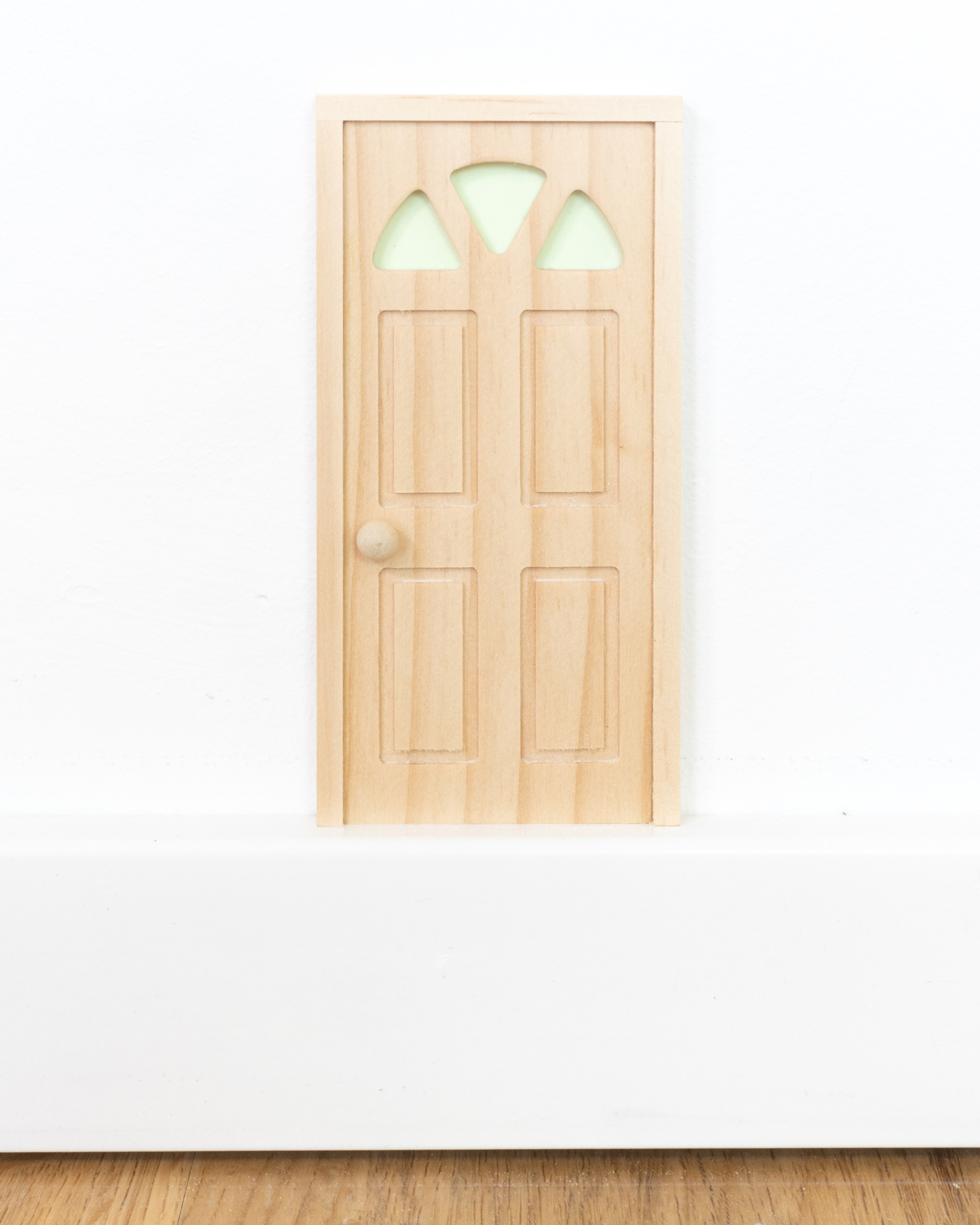 wichteltuer mit leuchtfenster wichtel dor 10