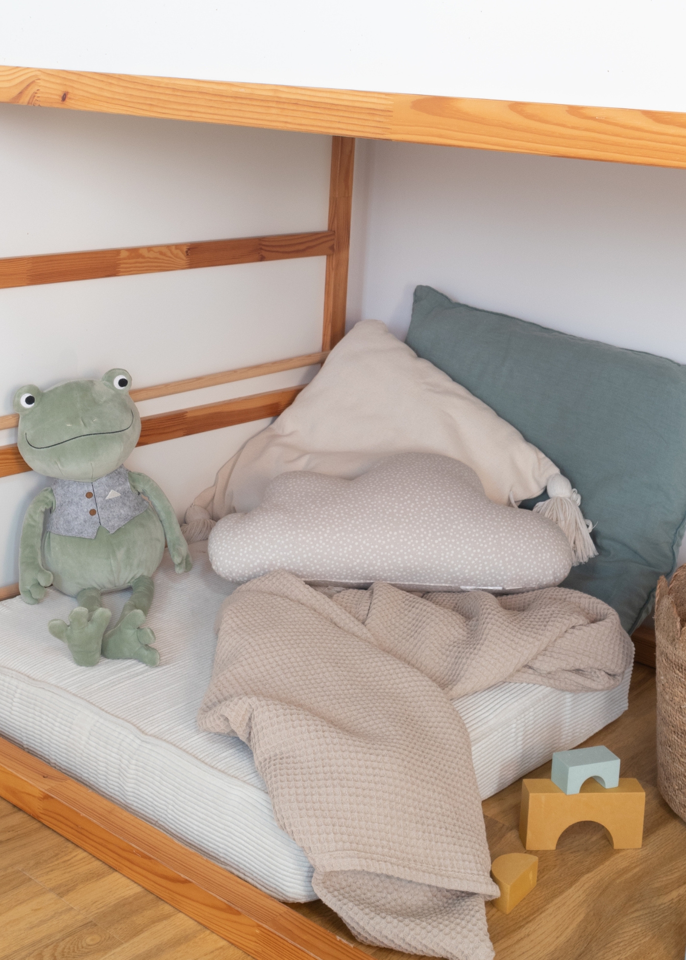 Bettwäsche im Kinderbett