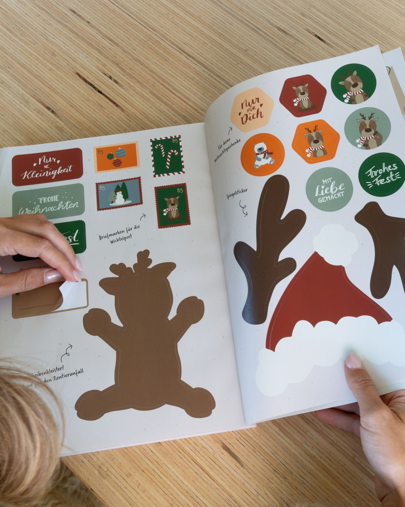 Schneemann, Weihnachtsaufkleber, Moose/Elch, Tannenzapfenform, Stickerbogen