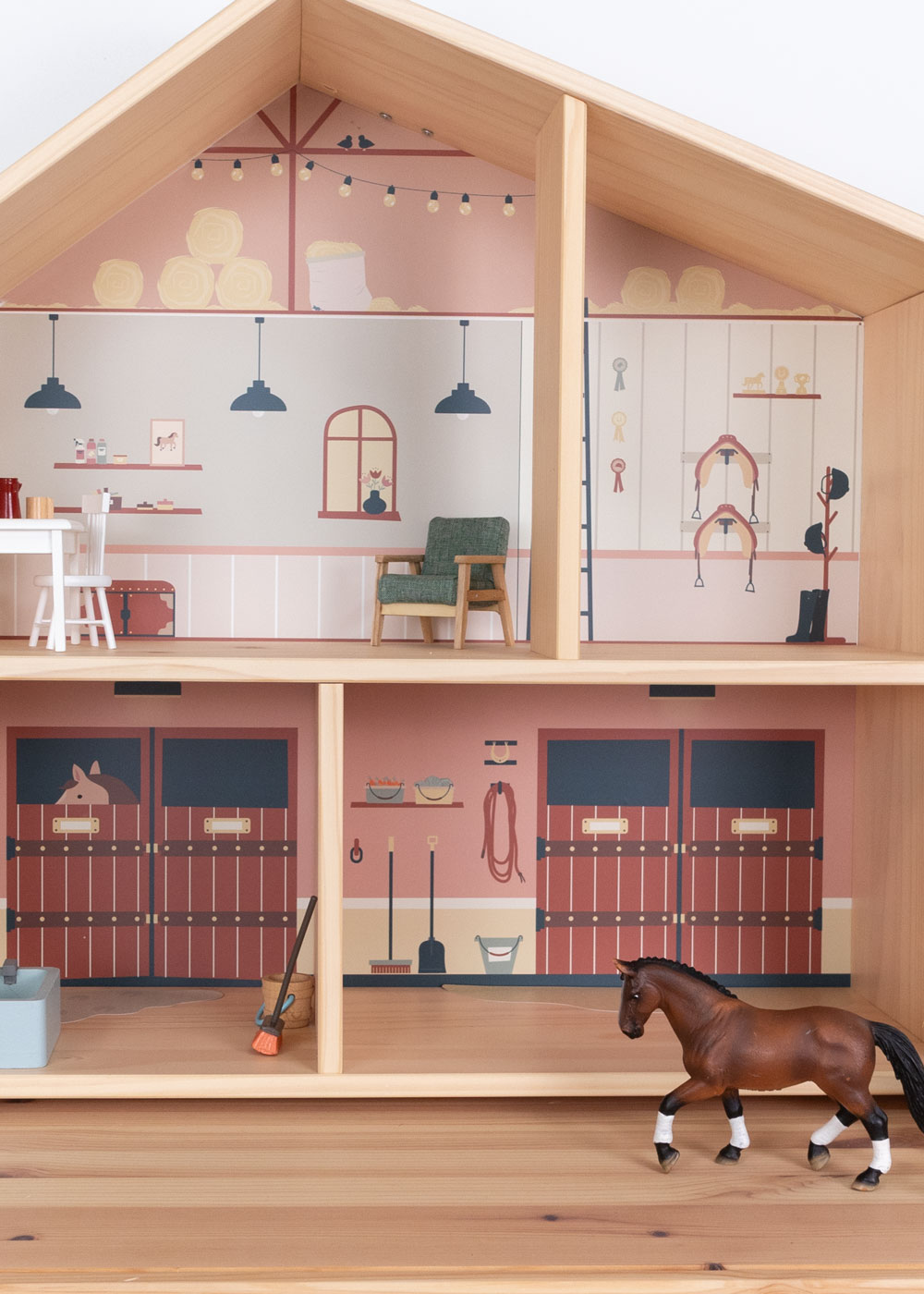 Puppenhaus Klebefolie Pferdestall Puppenhaus von Ikea mit Limmaland Klebefolie mit Pferdestall Motiv verschönern