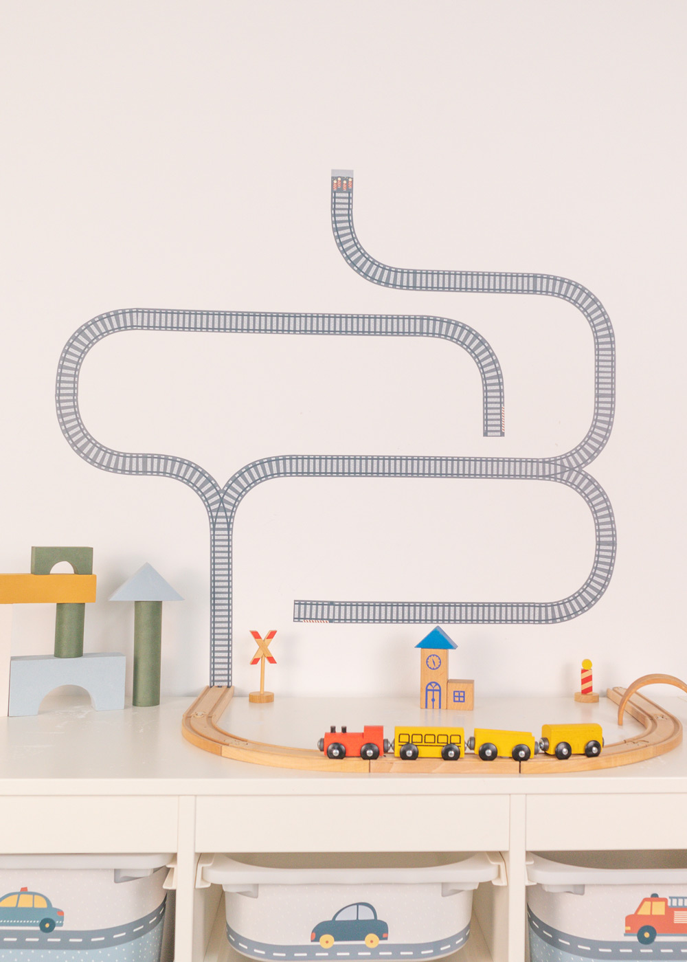 Klebefolie Kinderzimmer DIY für Ikea Spieltisch Klebefolie Kinderzimmer DIY für Ikea Spieltisch