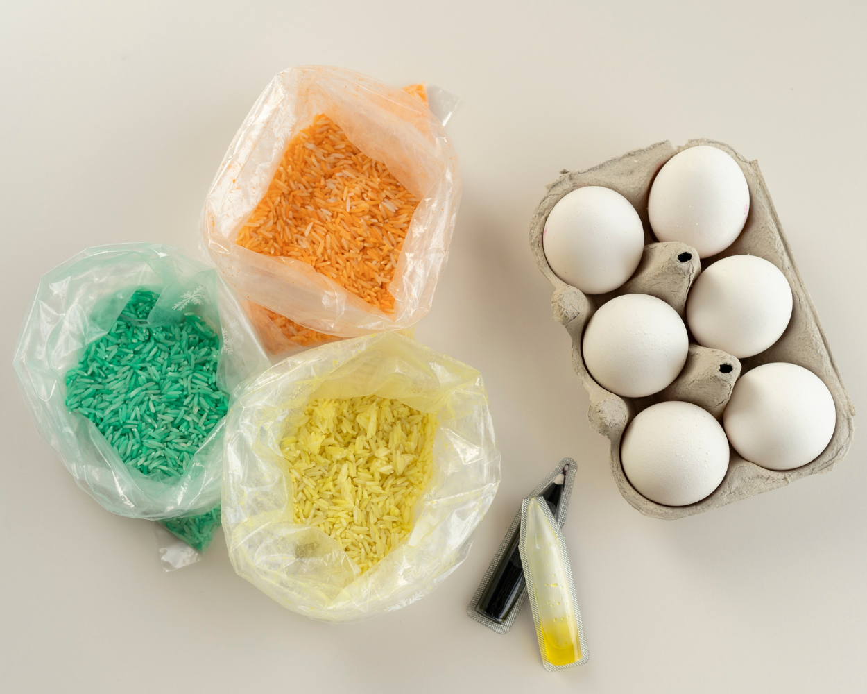 DIY Ostereier färben DIY Ostereier färben