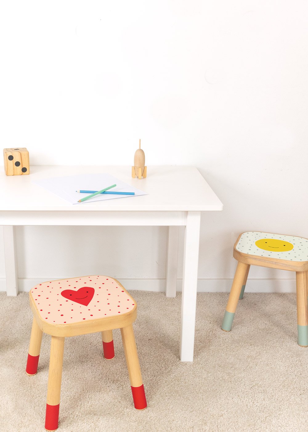 klebefolie ikea flisat kinderhocker glyklig herz 2 klebefolie ikea flisat kinderhocker glyklig herz 2