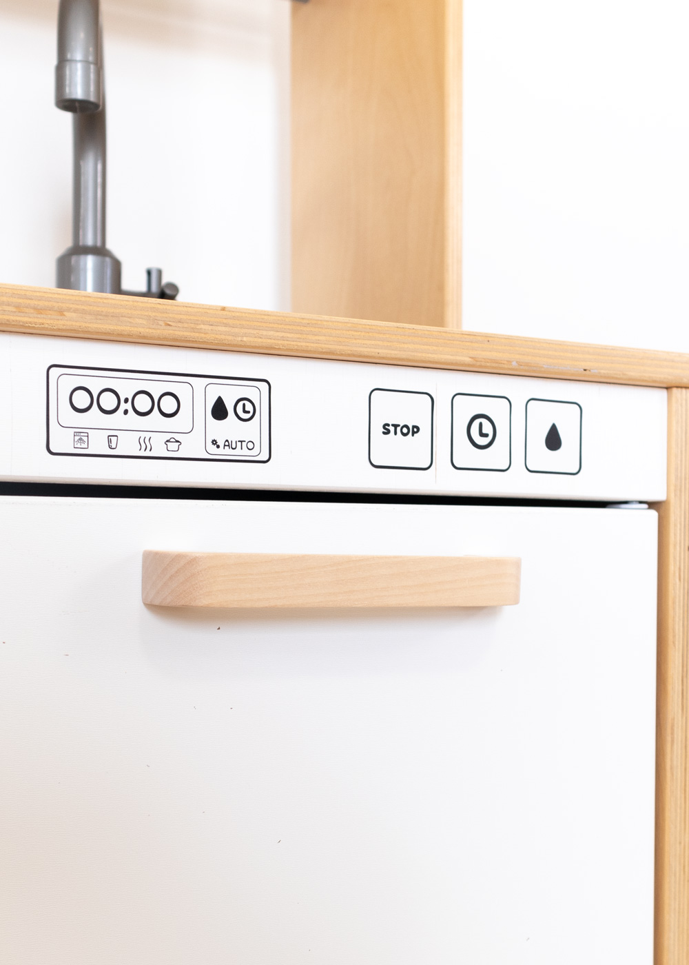 klebefolie ikea duktig kinderkueche koekset weiss 05