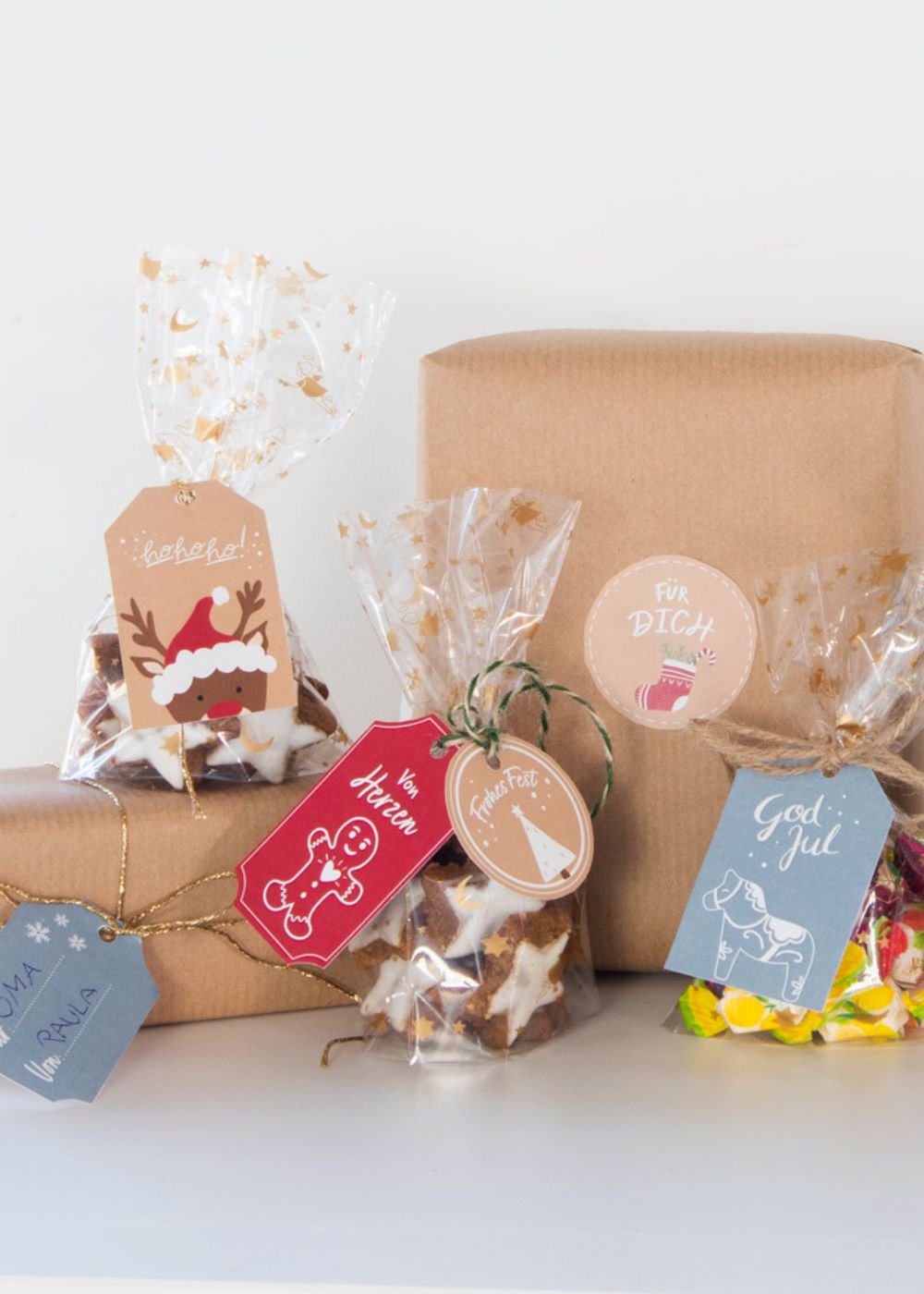 Weihnachtliche DIY-Geschenkanhänger basteln – mit kostenloser Bastelvorlage