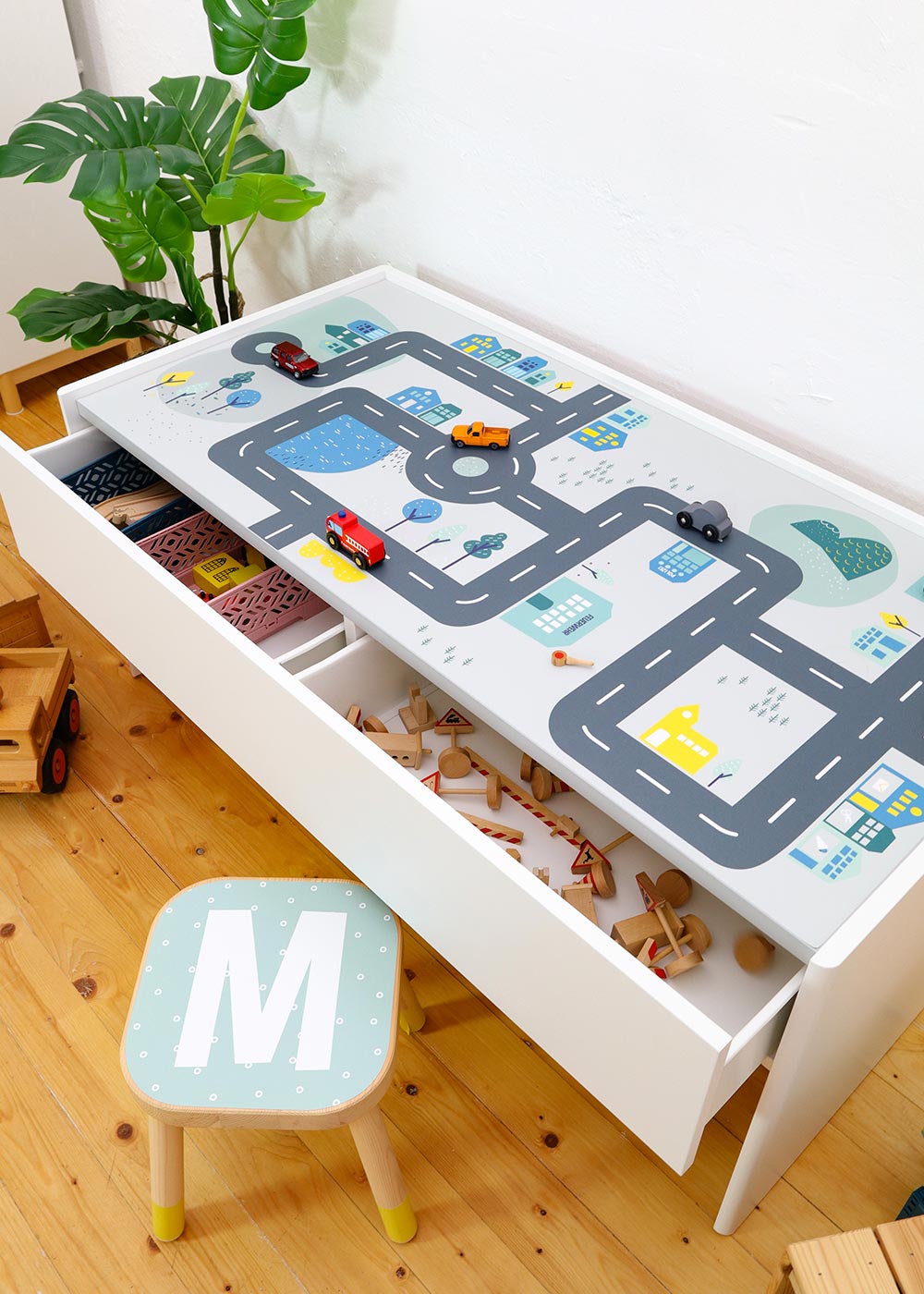 Ikea Dundra Spieltisch Smastraat Komplettansicht oben