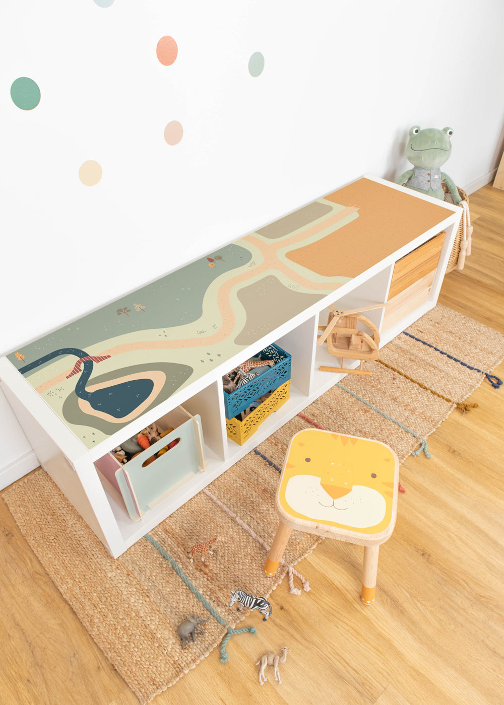 Klebefolie für Ikea Kallax Kinderzimmer Regal mit Wiese-Motiv Klebefolie für Ikea Kallax Kinderzimmer Regal mit Wiese-Motiv