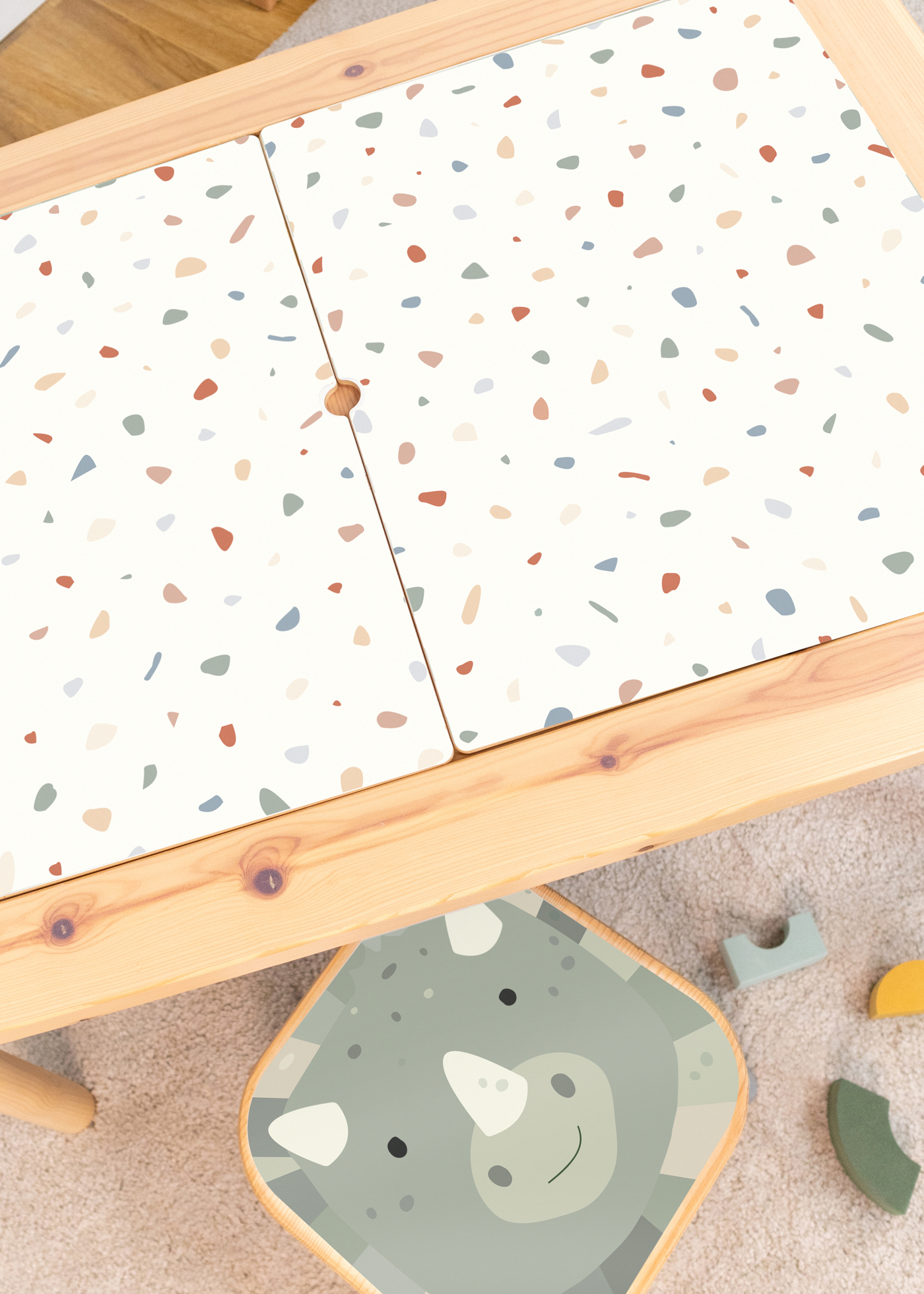 klebefolie ikea flisat kindertisch terrazzo 1