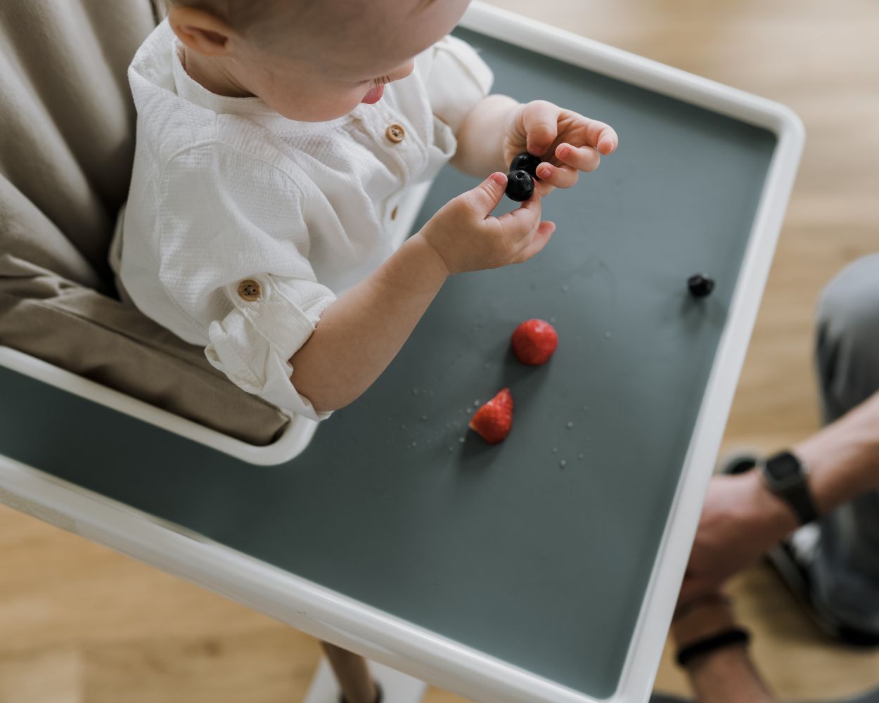 IKEA ANTILOP Baby Silikonmatte mit Obst IKEA ANTILOP Baby Silikonmatte mit Obst