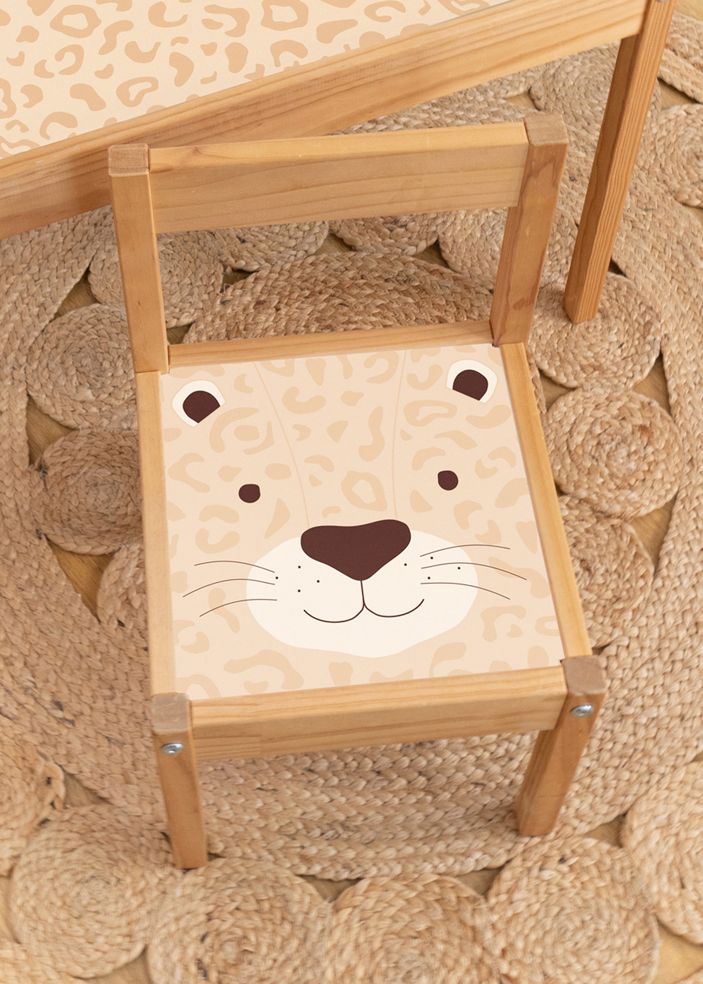 klebefolie ikea laett kinderstuhl tierig leo 1