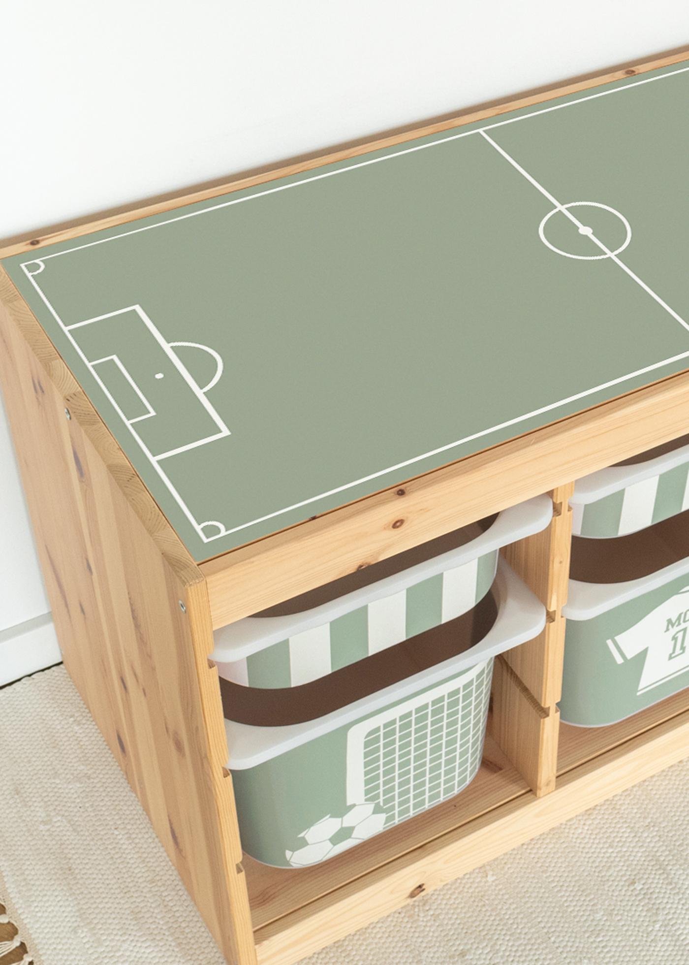 Ikea Trofast Klebefolie als Fußball Deko für dein Fußball Kinderzimmer als Fußballzimmer Deko mit Fußballmotiven passend für die Fußball EM Ikea Trofast Klebefolie als Fußball Deko für dein Fußball Kinderzimmer als Fußballzimmer Deko mit Fußballmotiven passend für die Fußball EM