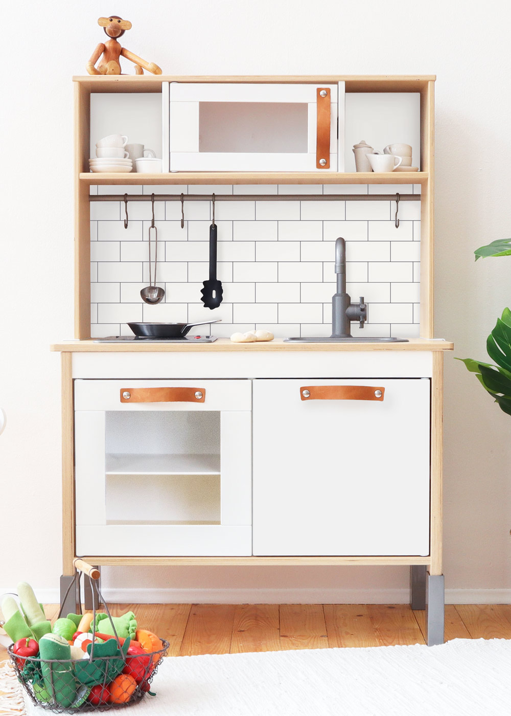 Ikea Duktig Kinderküche Kachla Metro weiss Frontansicht Ikea Duktig Kinderküche Kachla Metro weiss Frontansicht