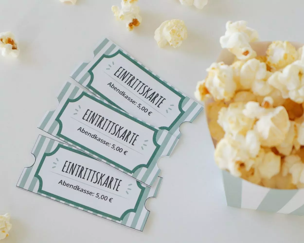 Bastelidee Popcorntüte und Eintrittskarten