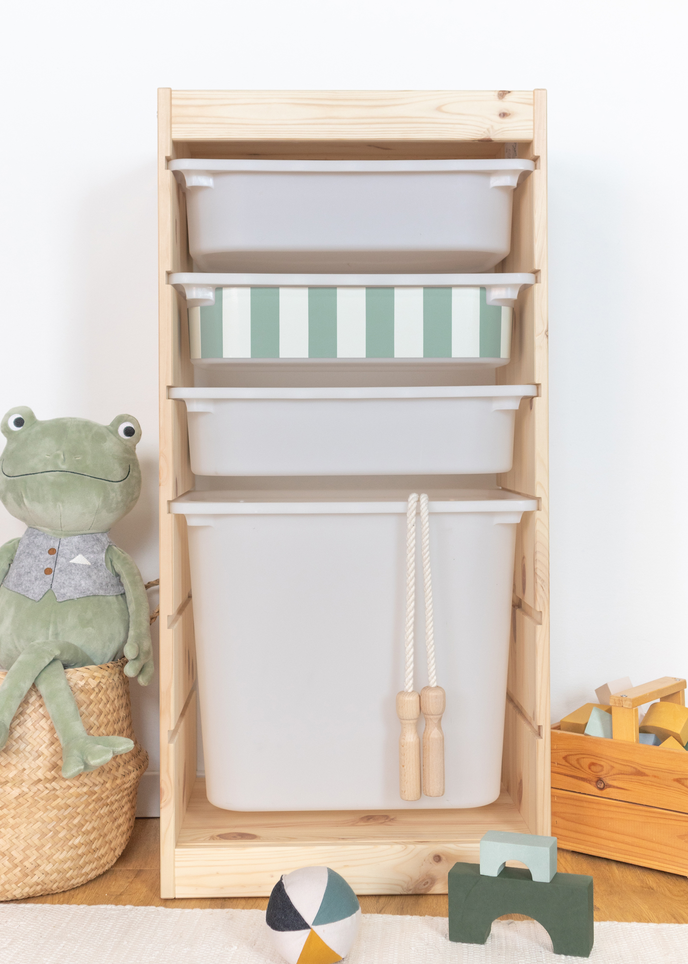 stickerset ikea trofast box klein laengsseite vichy streifig eukalyptus 0 stickerset ikea trofast box klein laengsseite vichy streifig eukalyptus