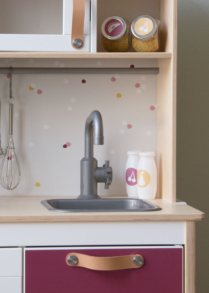 Ikea Duktig Kinderküche Beerig beere Spritzschutz mit Wasserhahn