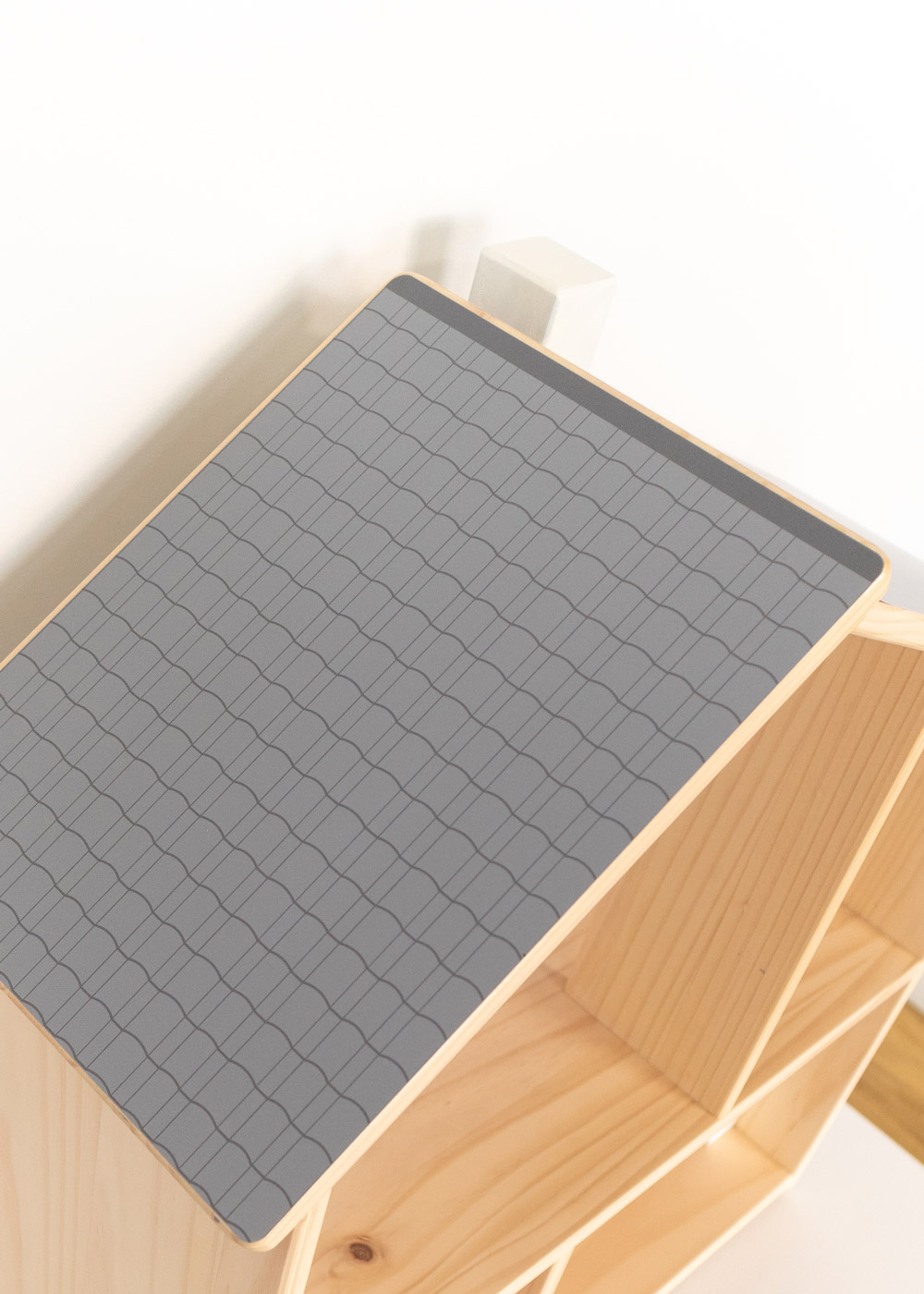klebefolie ikea flisat puppenhaus dach grau 1 klebefolie ikea flisat puppenhaus dach grau 1