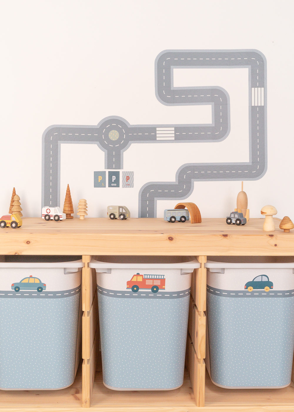 Klebefolie Kinderzimmer DIY für Ikea Spieltisch Klebefolie Kinderzimmer DIY für Ikea Spieltisch