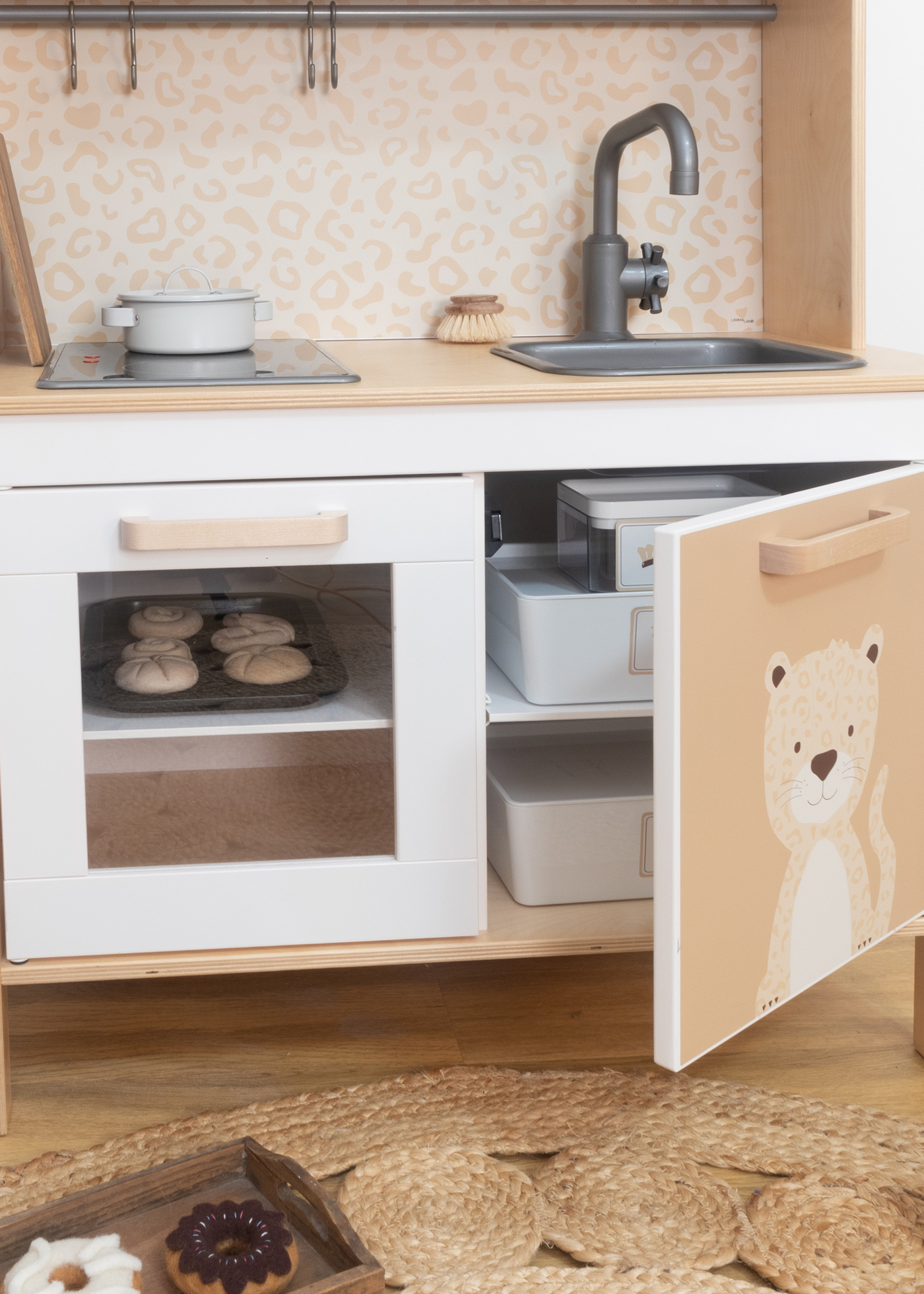 IKEA Duktig Zubehörfolie mit moderner Optik Leopardenmuster Hochwertige Folie, die kinderfreundliche und moderne Designs ermöglicht