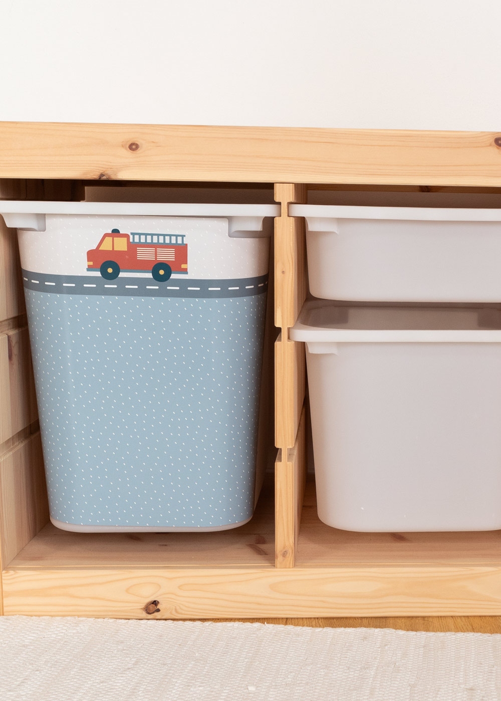 Klebefolien mit Automotiv für Ikea Trofast Boxen Trofast Ikea Aufbewahrungsboxen mit Limmaland Klebefolie mit Automotiven verschönern