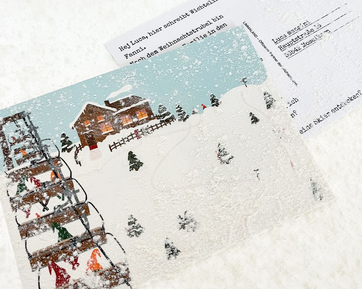 Postkarte vom Wichtel aus dem Skiurlaub