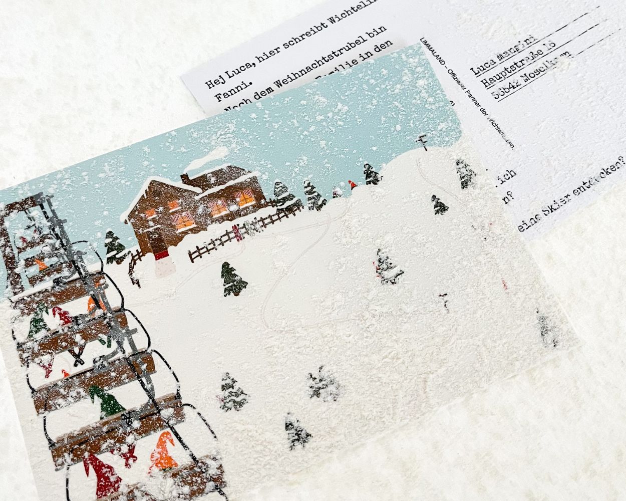 Postkarte vom Wichtel aus dem Skiurlaub Postkarte vom Wichtel aus dem Skiurlaub