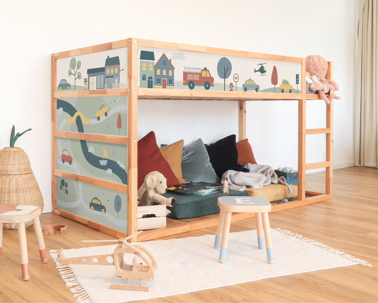 Klebefolien für das IKEA KURA Bett Klebefolien für das IKEA KURA Bett