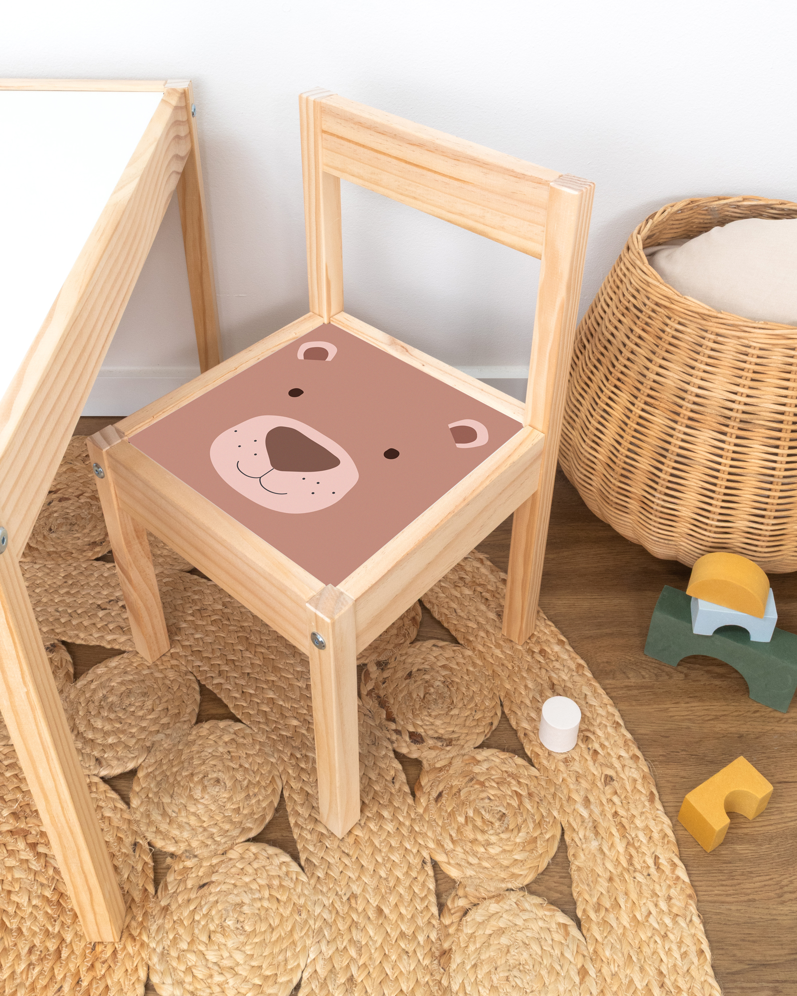 klebefolie ikea laett kinderstuhl tierig baer 1