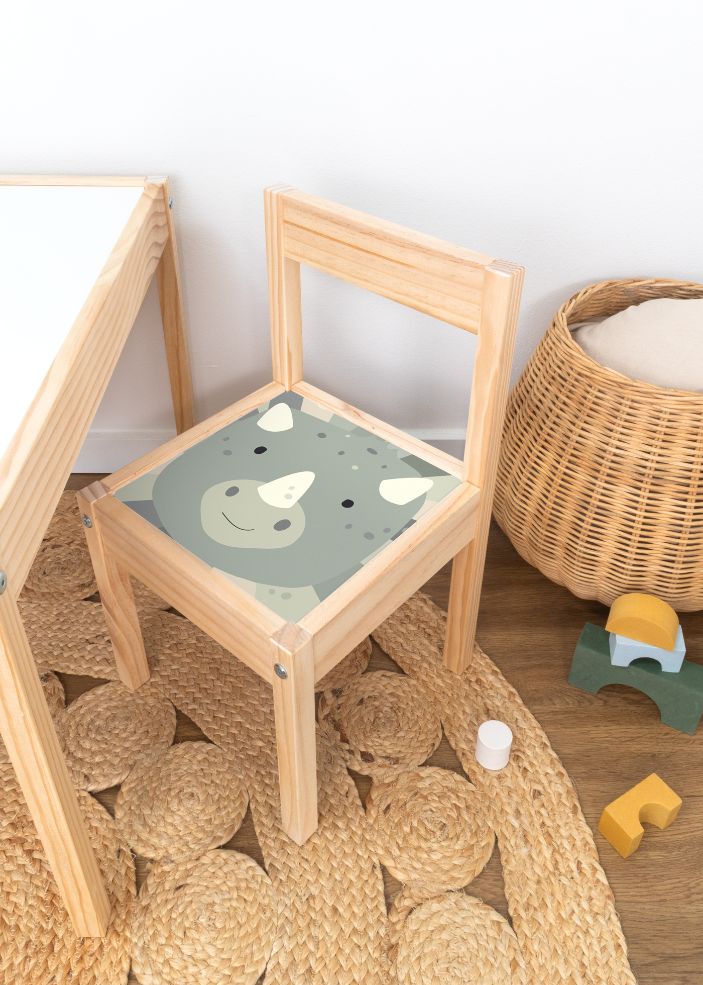 klebefolie ikea laett kinderstuhl tierig dinosaurier 02 klebefolie ikea laett kinderstuhl tierig dinosaurier 02