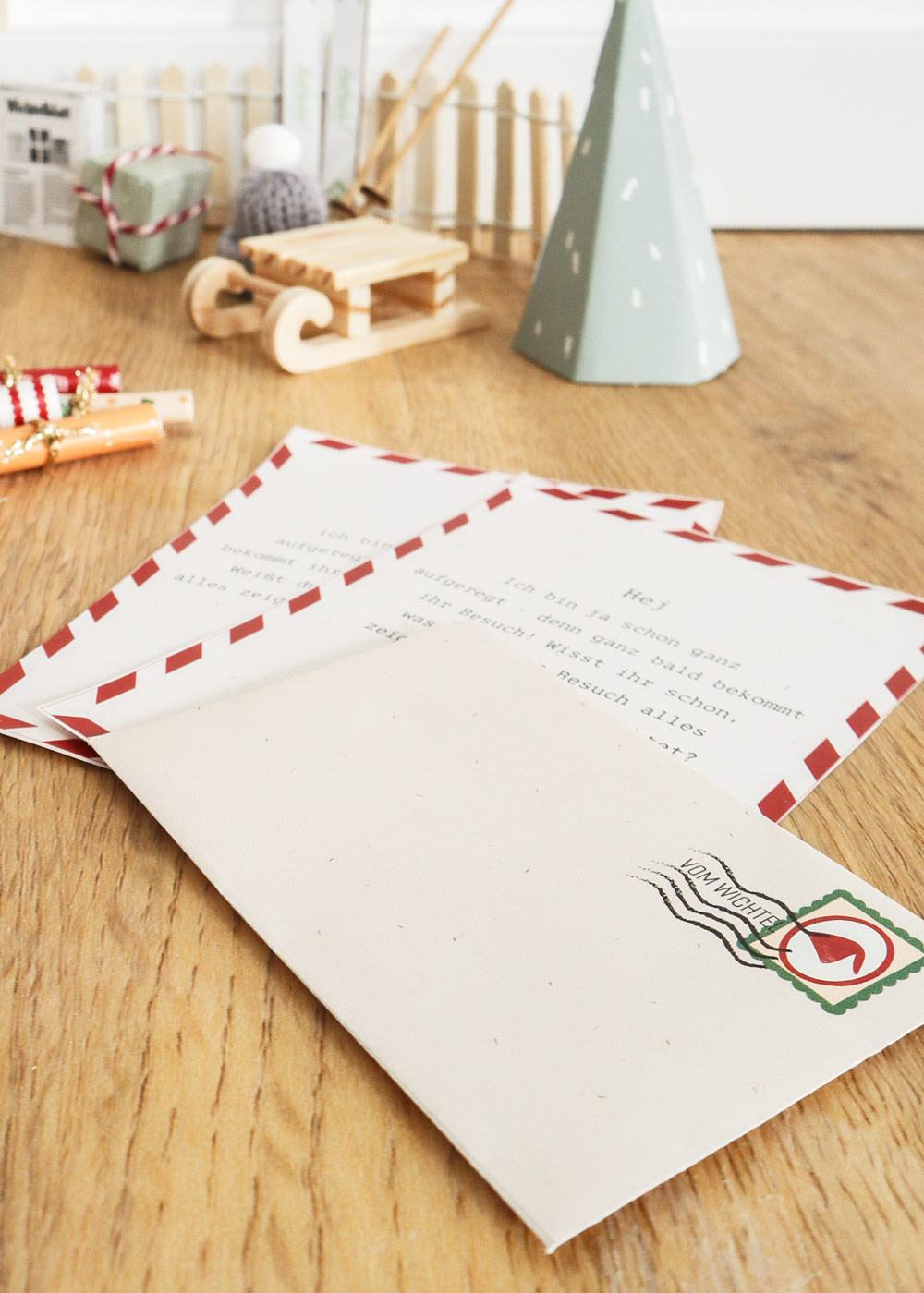 Der Wichtel schreibt Wichtelbriefe Wichtelbriefe verpackt und versandbereit