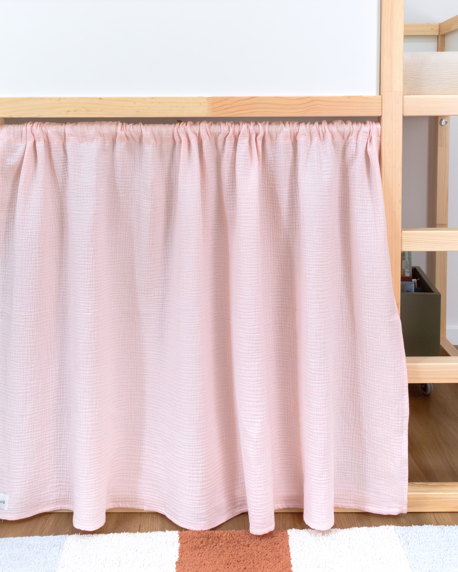 Vorhänge für IKEA Kura Bett als gemütliche Höhle