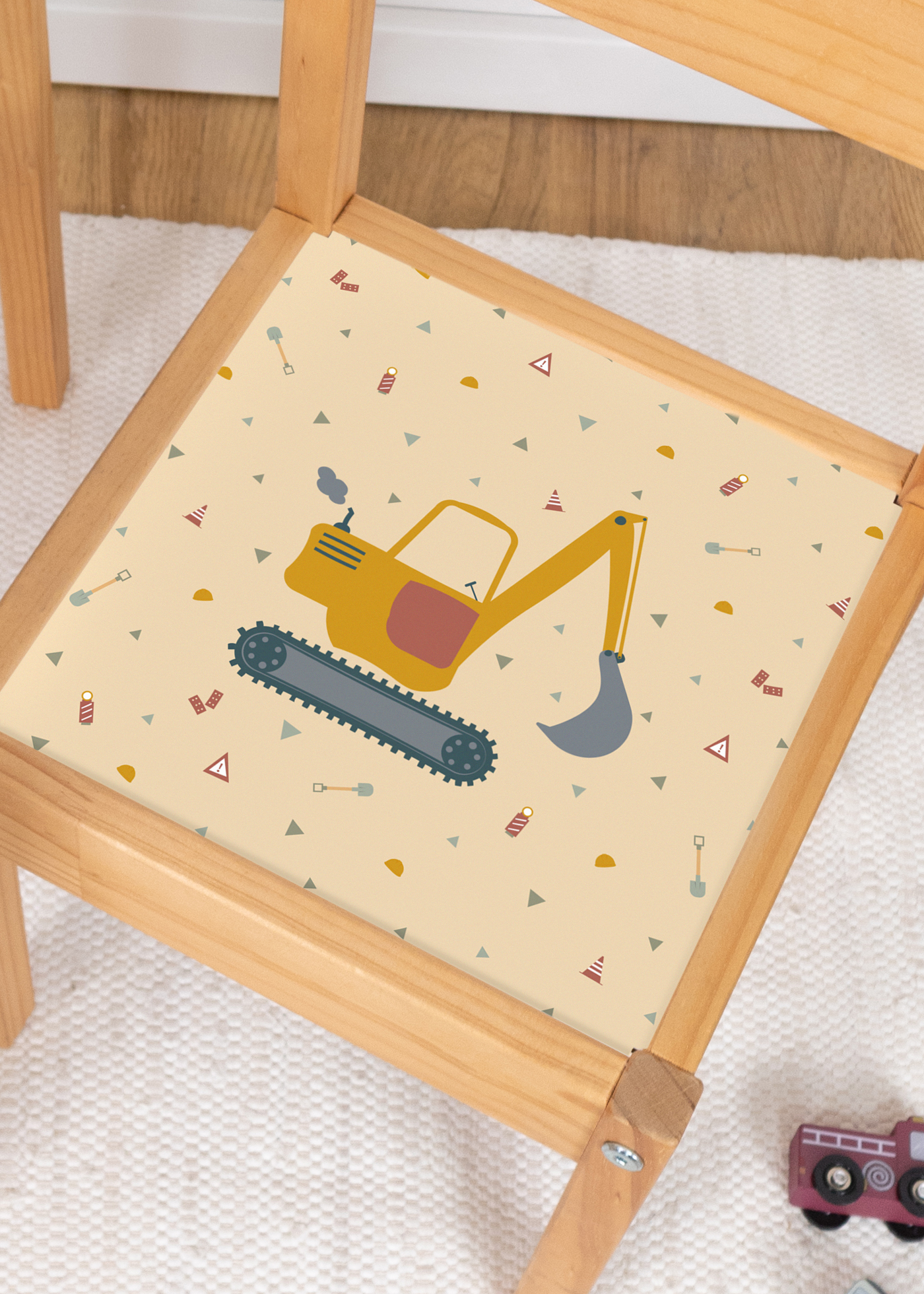 Bagger Klebefolie für IKEA Lätt Stuhl Bagger Klebefolie für IKEA Lätt Stuhl von Nahem